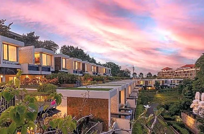 ホテル The Sterling Uluwatu 5*