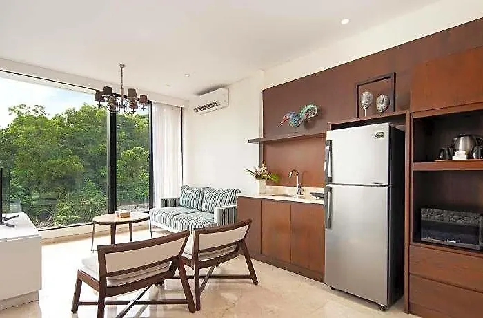 ホテル The Sterling Uluwatu 5*