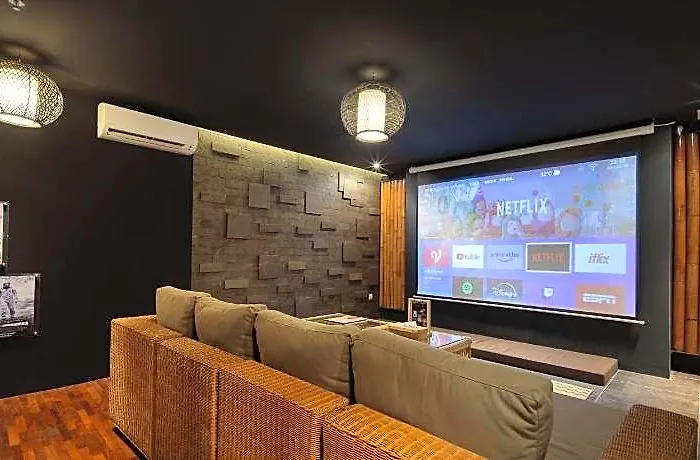 ホテル The Sterling Uluwatu 5*